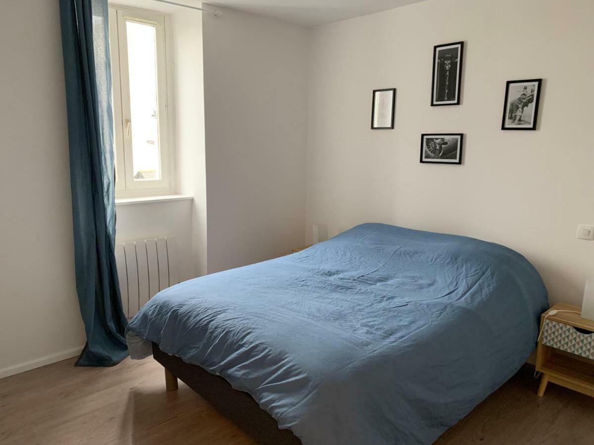 Appartement Situe Dans L'Hyper-Centre D'Auray Exterior photo