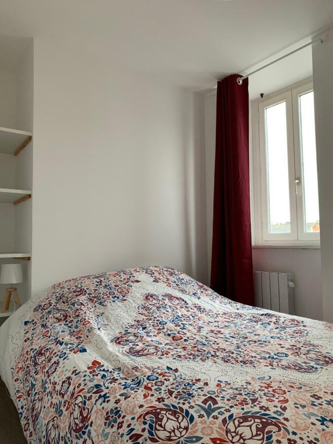 Appartement Situe Dans L'Hyper-Centre D'Auray Exterior photo